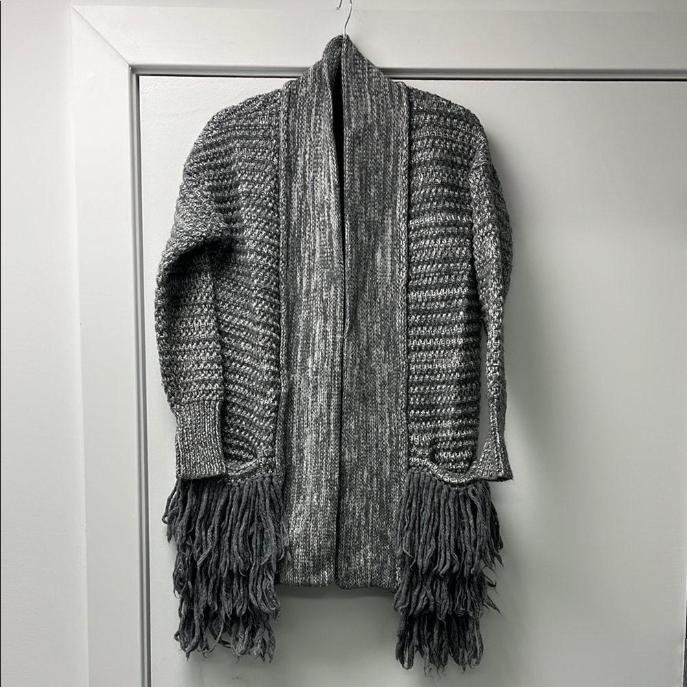 Banana Republic women’s Gray Cardigan coat Italian yarn wool open with fringe S